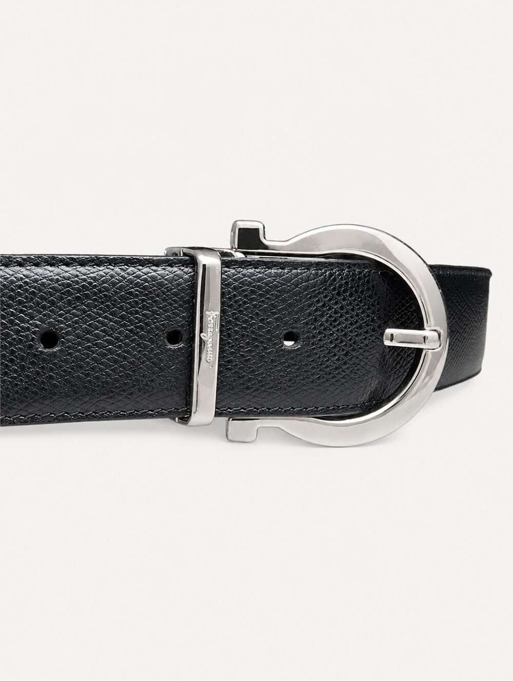 SALVATORE FERRAGAMO | Black Saffiano Leather Gancini Belt Size 36 Italy - Picture 2 of 5